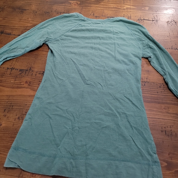 Women's long-sleeved t-shirt - Picture 2 of 3
